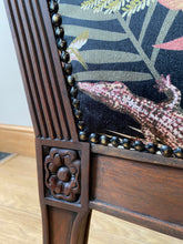 Load image into Gallery viewer, Vintage Chair in Crocodillia Velvet