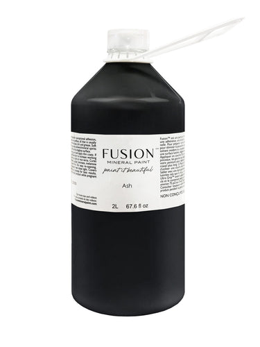 2 Litre Bottle of Fusion Mineral Paint in the colour Ash