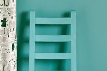 Load image into Gallery viewer, Turquoise Chalk Paint Image - Provence - Annie Sloan 